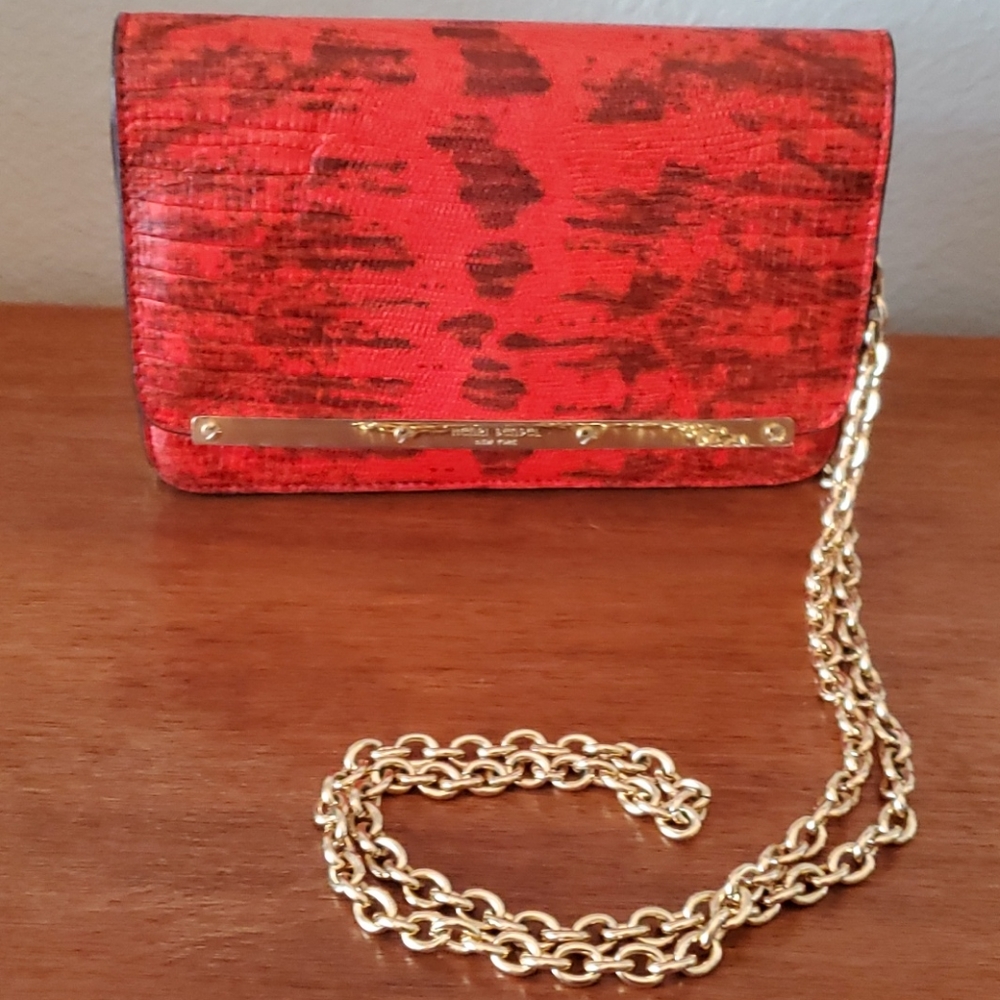 GORGEOUS HENRI BENDEL SNAKE SKIN BAG